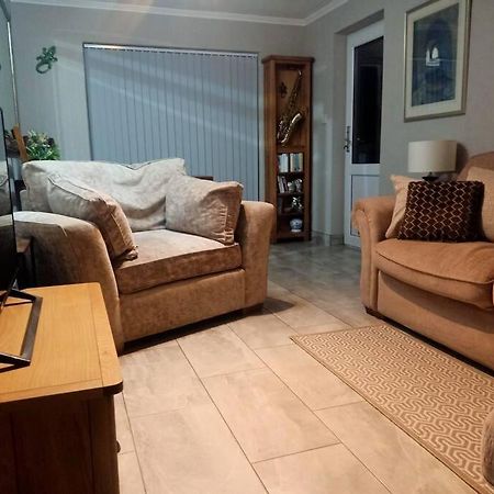 Apartamento Lotus House Needingworth Exterior foto