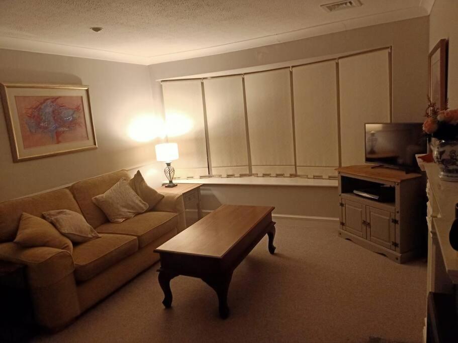 Apartamento Lotus House Needingworth Exterior foto